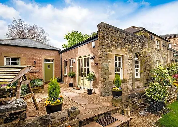 Coach House B & B